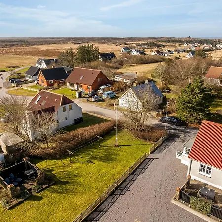 Vakantiehuis Cozy Near The Water With Space For 5 People Snedsted