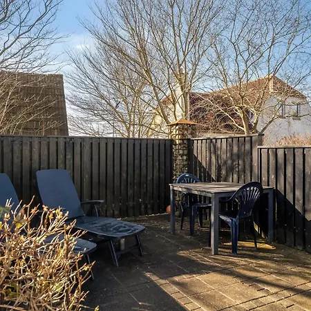 Cozy Near The Water With Space For 5 People Snedsted